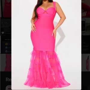 Charline Tulle Bandage Gown - Hot Pink
Size: M
